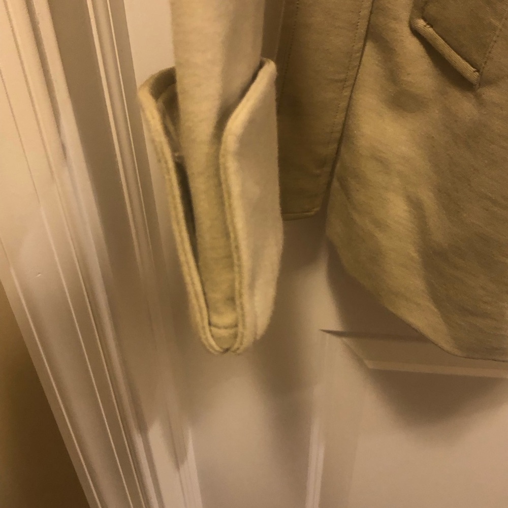 Isabella Bird Medium Tan Coat - Picture 10 of 16